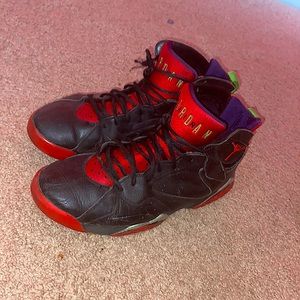 Marvin The Martin’s Air Jordan 7’s